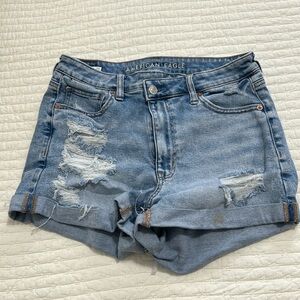 American eagle ripped Jean shorts
